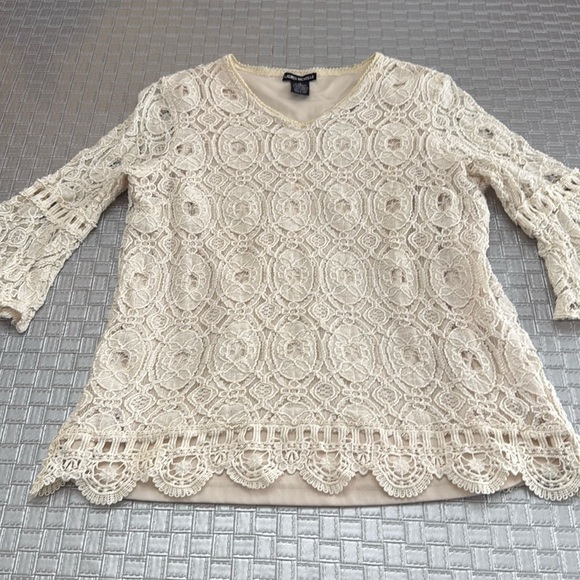 Lauren Michelle Cream Lace V-Neck Top Women’s Small 3/4 Sleeve Blouse - Picture 2 of 9